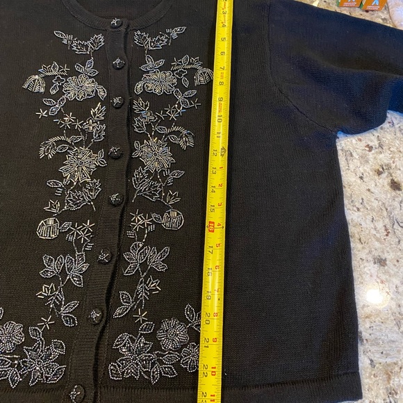 Victoria Jones Vintage Black Beaded Cardigan Sweater Large - Picture 13 of 16